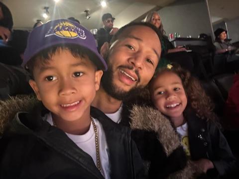 chrissy teigen defends herself son hasnt eaten vegetable having power