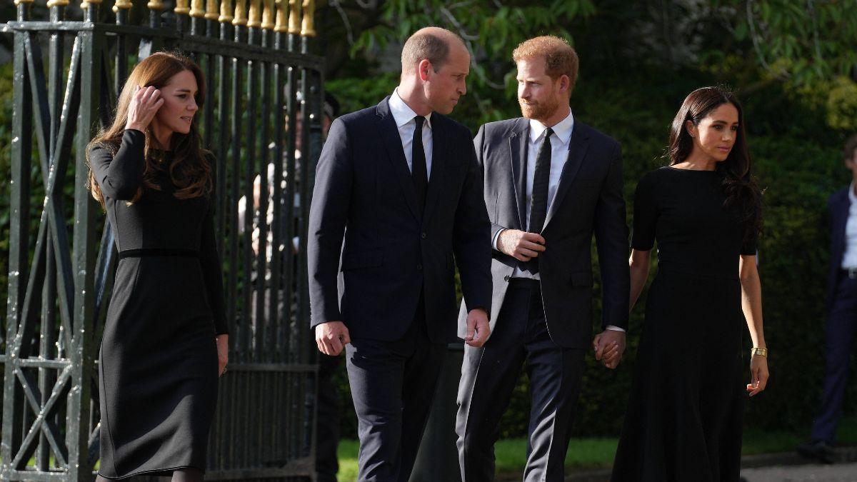 image of royal family