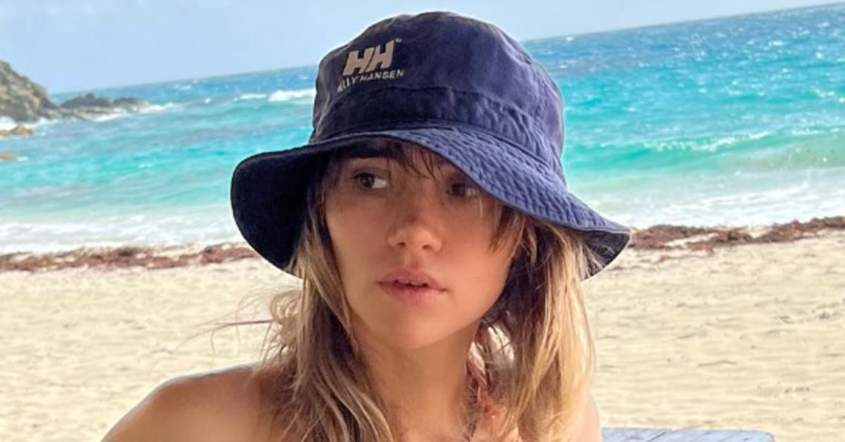 Photo of Suki Waterhouse.