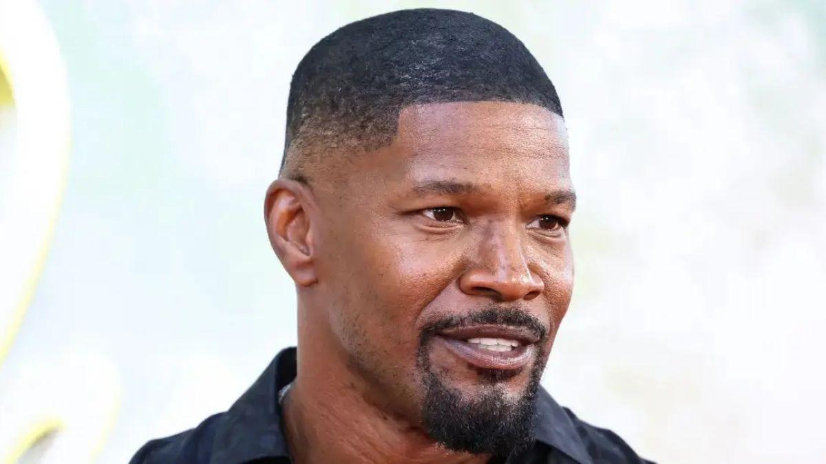 Photo of Jamie Foxx's sister saved his life by rushing him to the hospital.