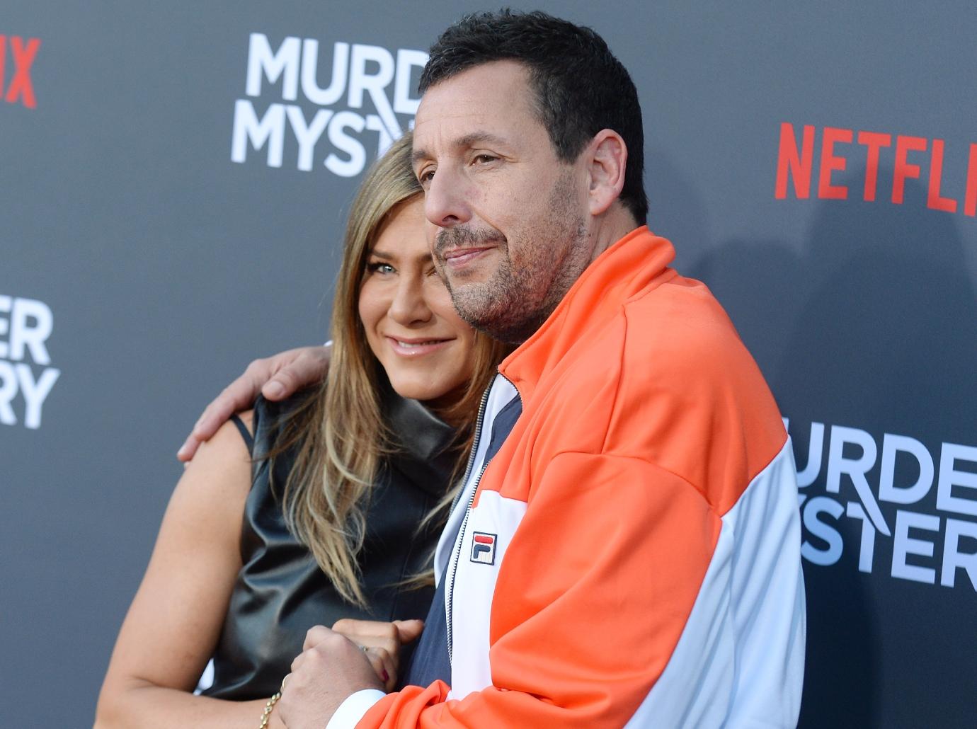 Review: Jennifer Aniston and Adam Sandler win again with snappy 'Murder  Mystery 2' - Los Angeles Times