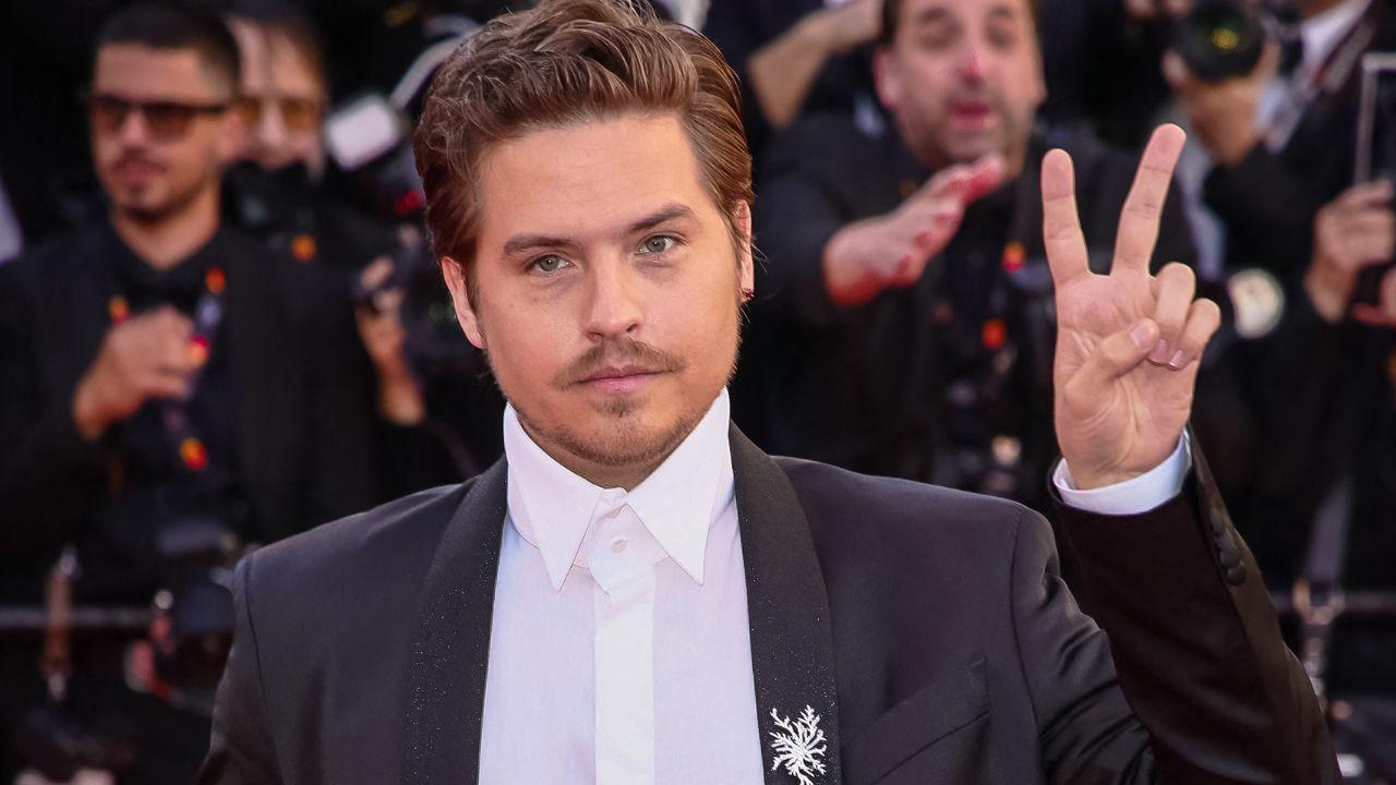 Image of Dylan Sprouse said he quit smoking after meeting David Lynch.