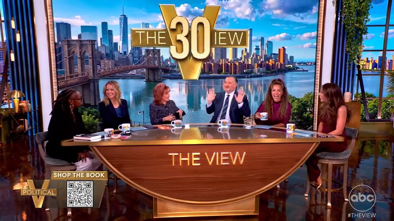 Image of 'The View' hosts