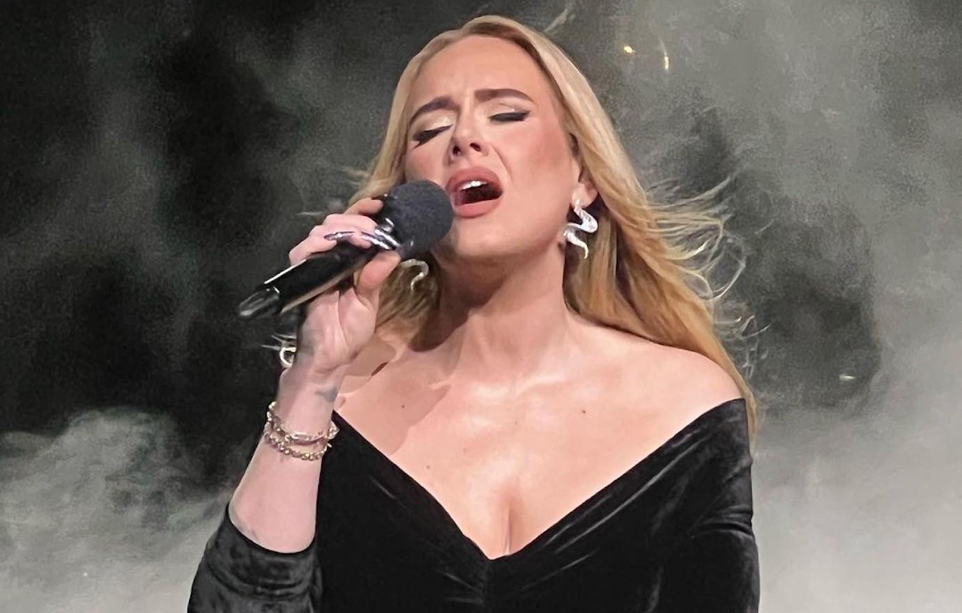 battered adele very ready las vegas residency over final show