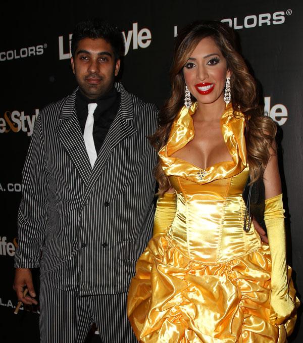 Farrah abraham boobs halloween 07