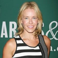 2010__03__Chelsea_Handler_March16newsne 225×224.jpg