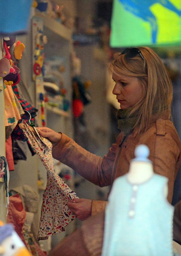 Claire danes shopping