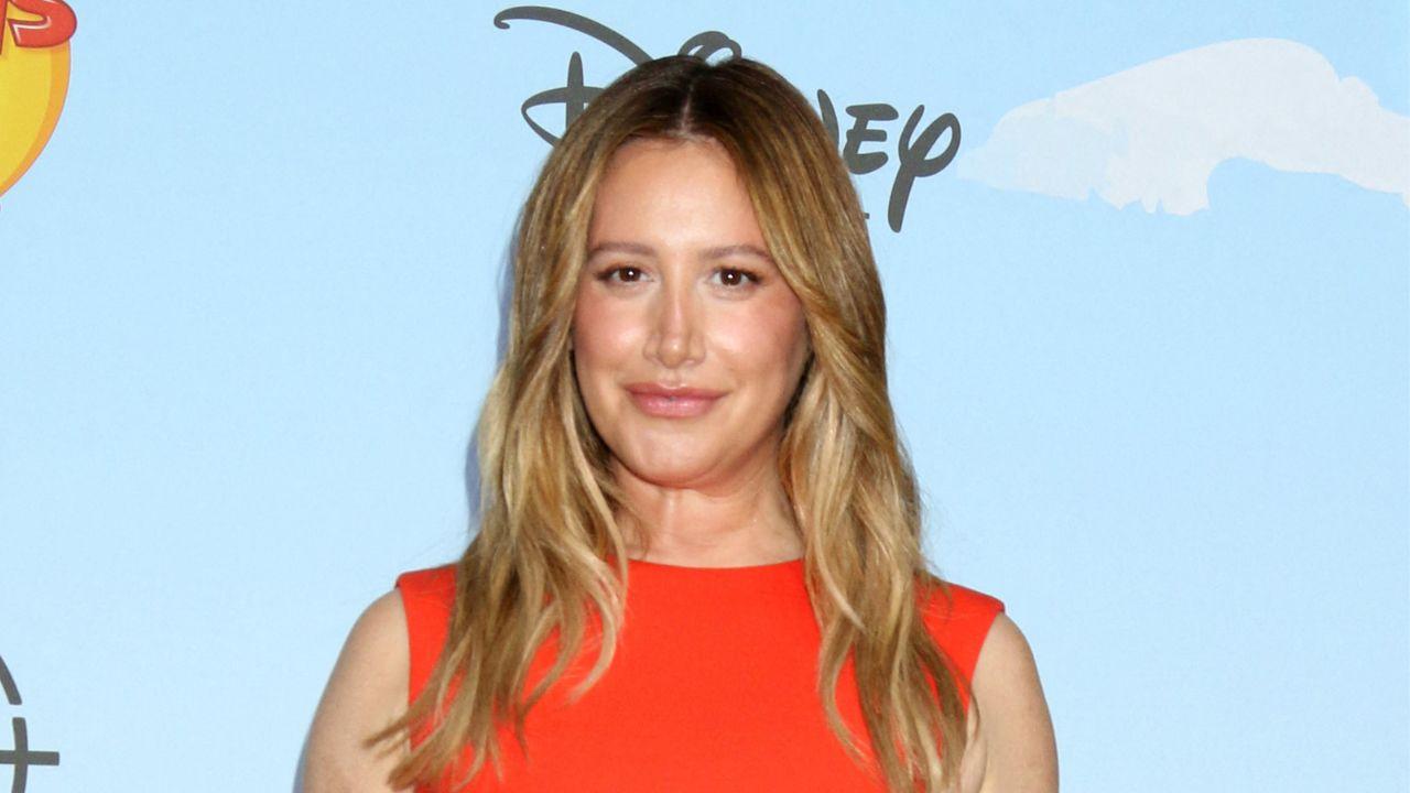 celebrities who had their implants removed