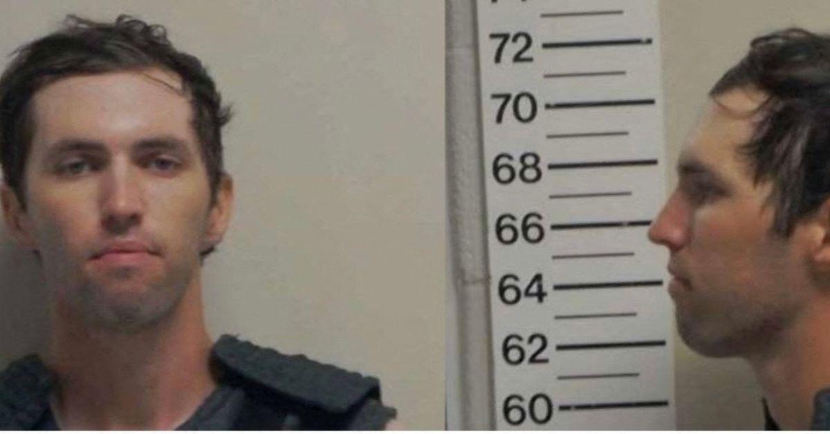 photo of Tyler Robinson's lawyer motioned to the judge for his client to wear civilian clothes in court