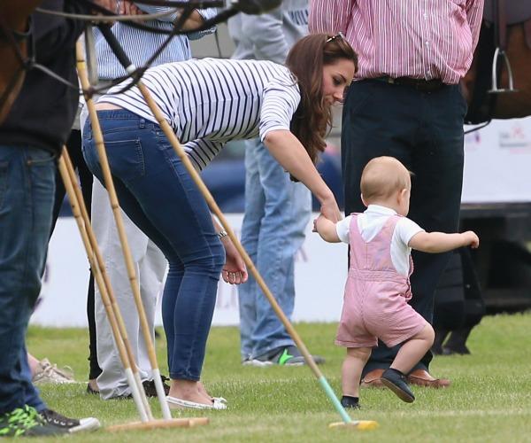 Kate middleton prince george horses