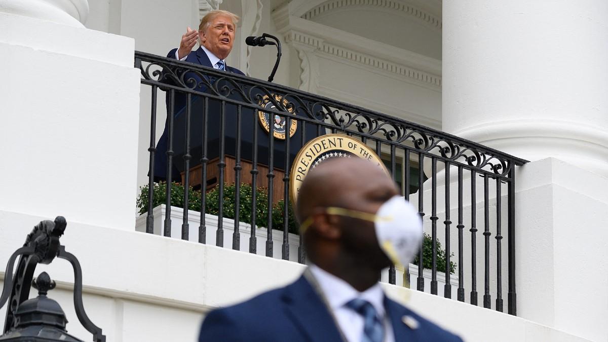 image of Social media isn't too confident in Trump’s ability to handle the hantavirus.
