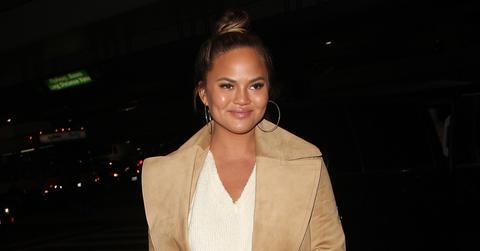 Chrissy Teigen twins