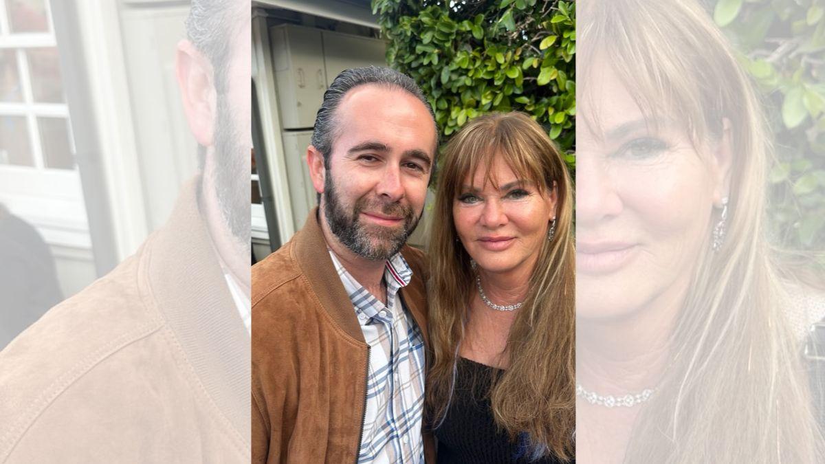 Image of Jeana Keough's children praised their mother's strength in a heartfelt message amid her cancer treatment.