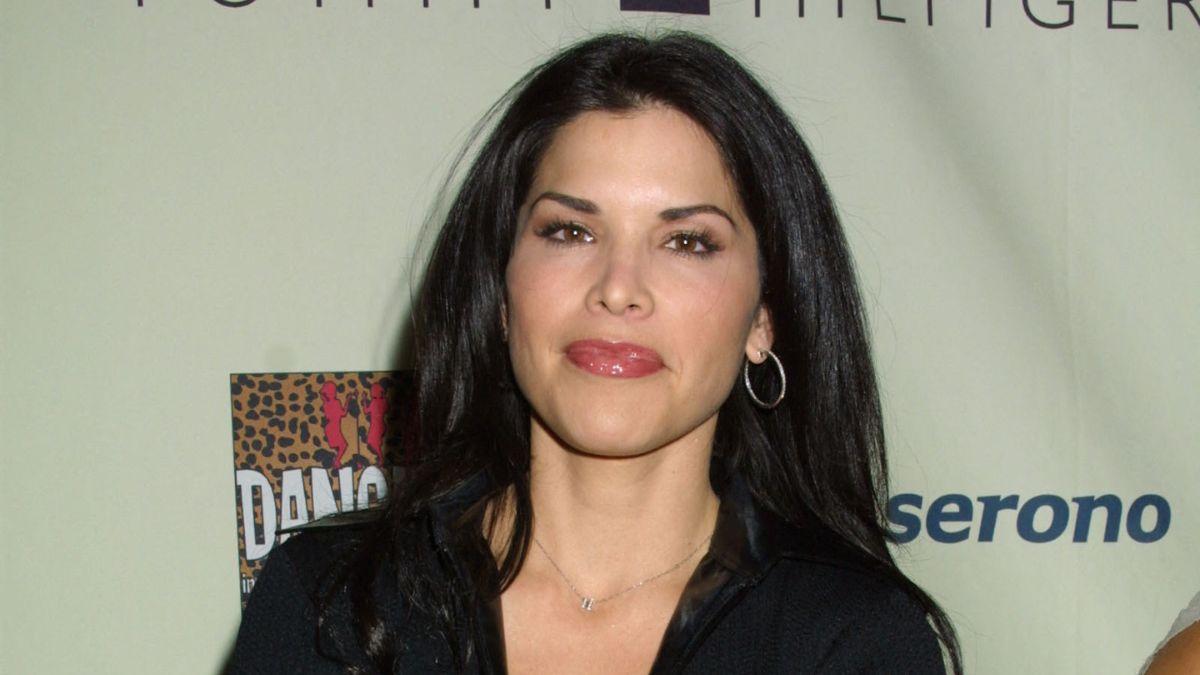 lauren sanchez life career before jeff bezos what to know
