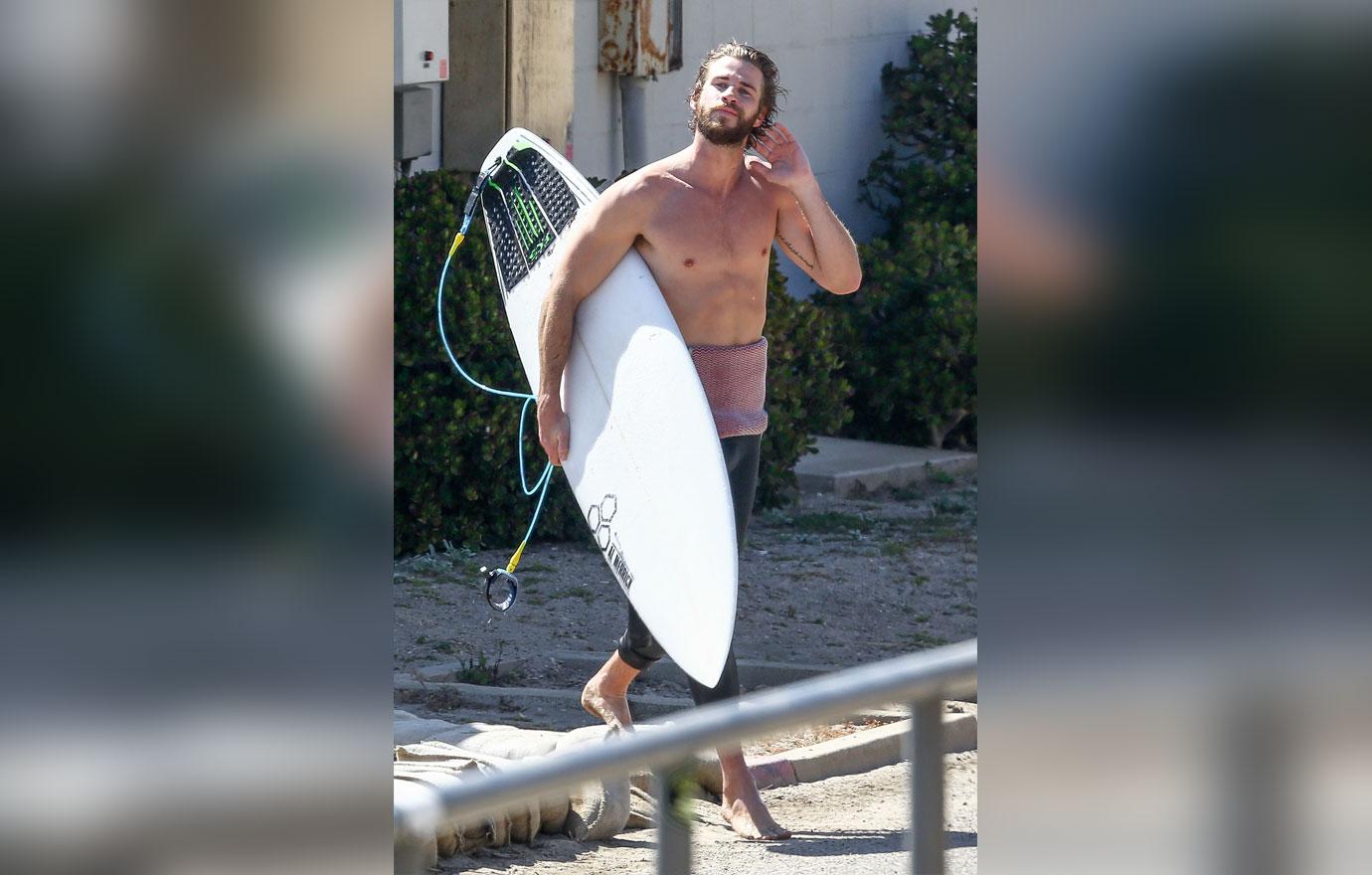 Miley Cyrus Drugs Liam Hemsworth Beach Photos 02