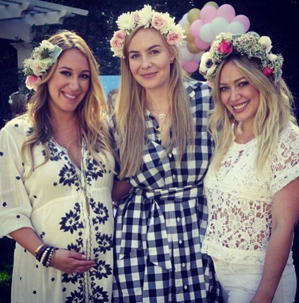 Flower Crowns, Puppies And More! See All The Adorable Photos From ...