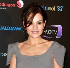 2010__01__kara_dioguardi_jan14nwesne 225×219.jpg