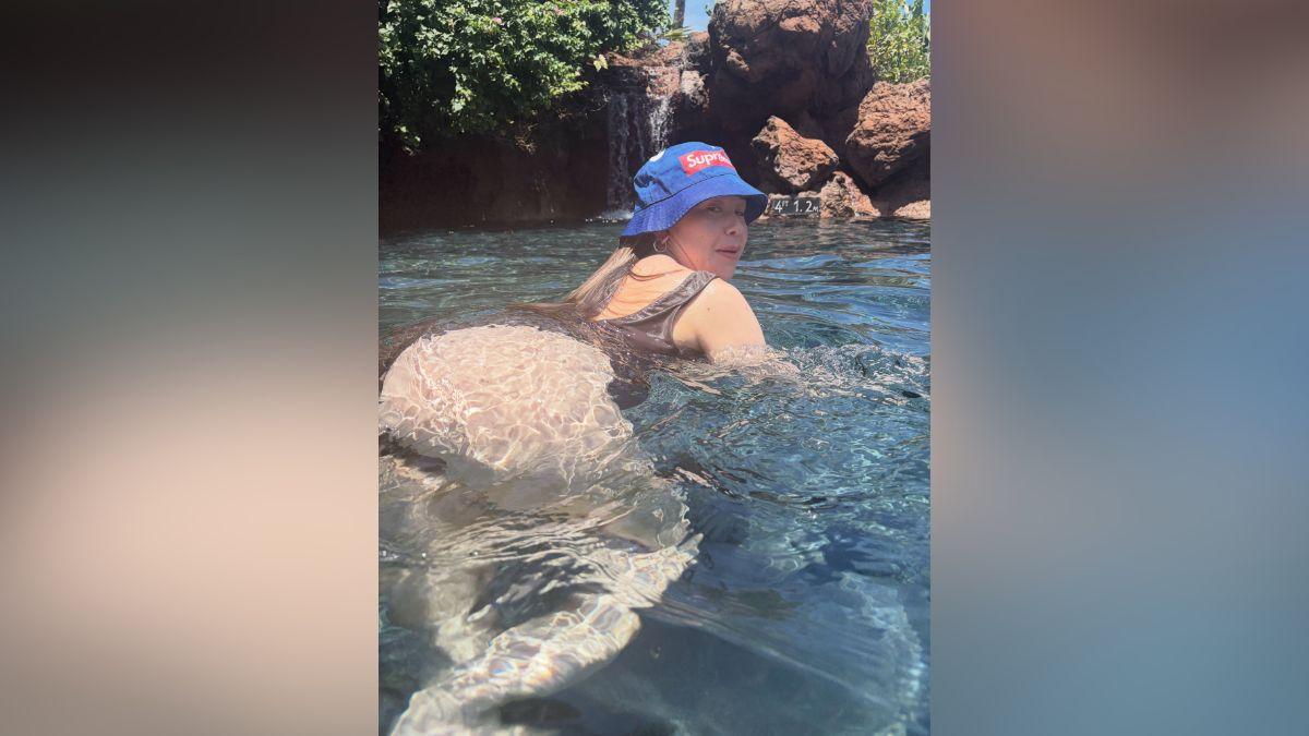 Image of Gabby Windey went full vacation mode in her recent snaps.
