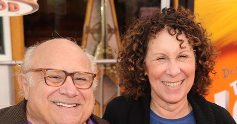 Danny_devito_rhea_perlman_oct8.jpg