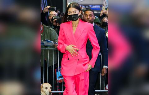 zendaya pink alexander mcqueen suit good morning america