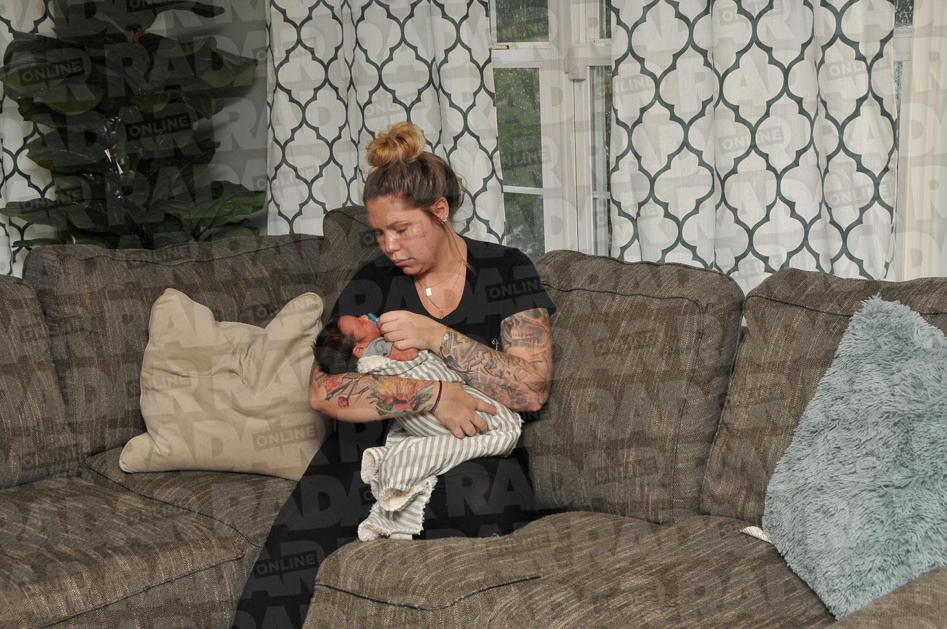 EXCLUSIVE: Kailyn Lowry seen for the first time since giving birth to new baby boy