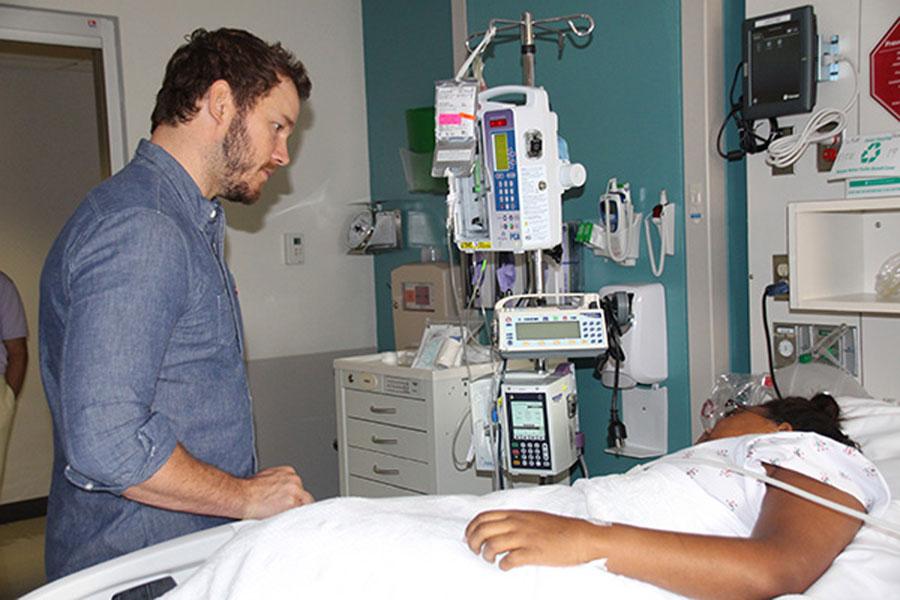 Jurassic world chris pratt .visit patients our lady of the lake childrens hospital 03