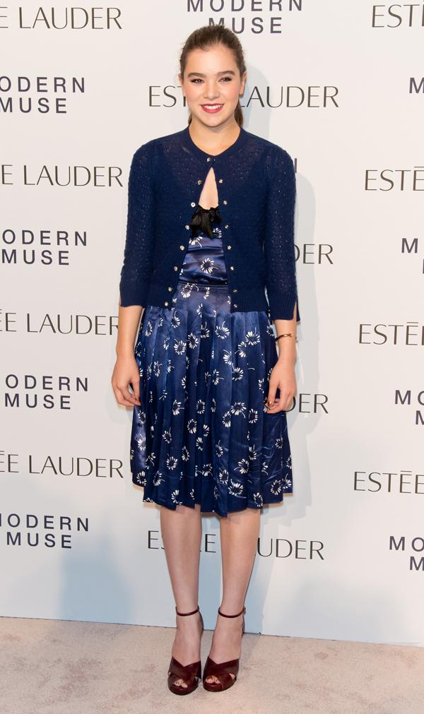 _Estee Lauder Modern Muse Fragrance Launch Hailee Steinfeld