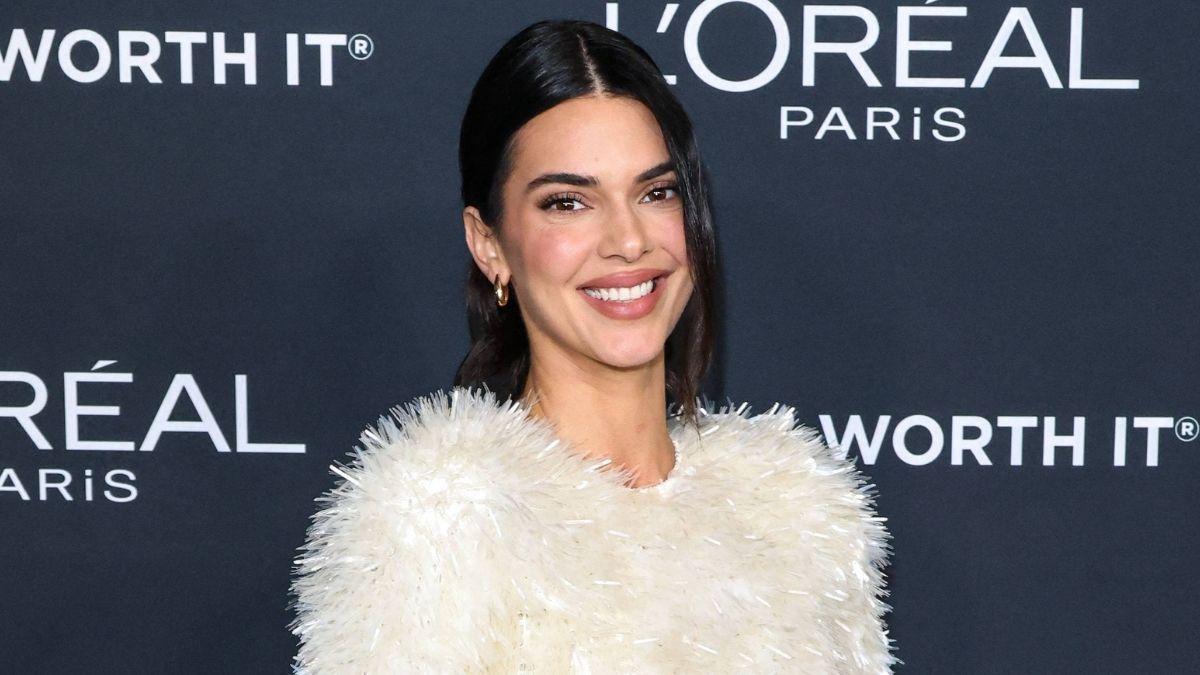 Photo of Kendall Jenner admitted that when she looks at throwback photos of herself, her nose does look different. 