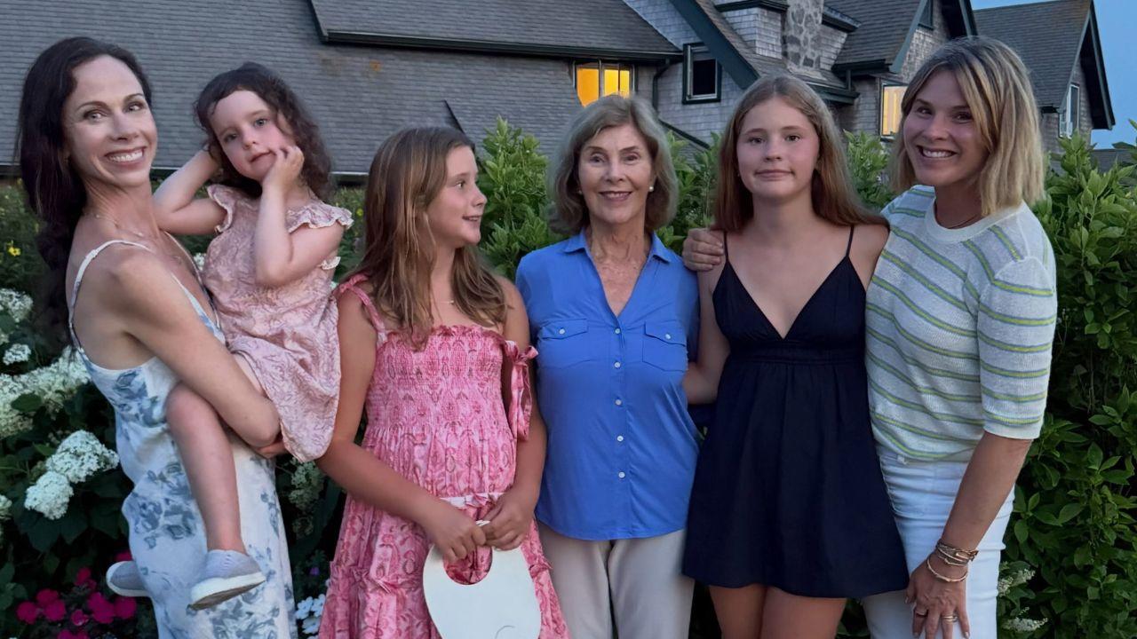 Image of Jenna Bush Hager has fondly recalled attending concerts with her mother, former first lady Laura Bush, while growing up in Texas.