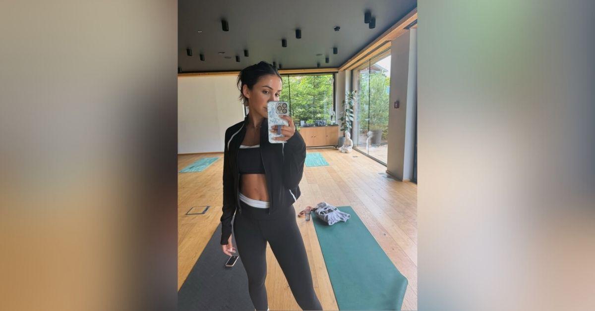 who is kat stickler meet john mayer rumored new girlfriend