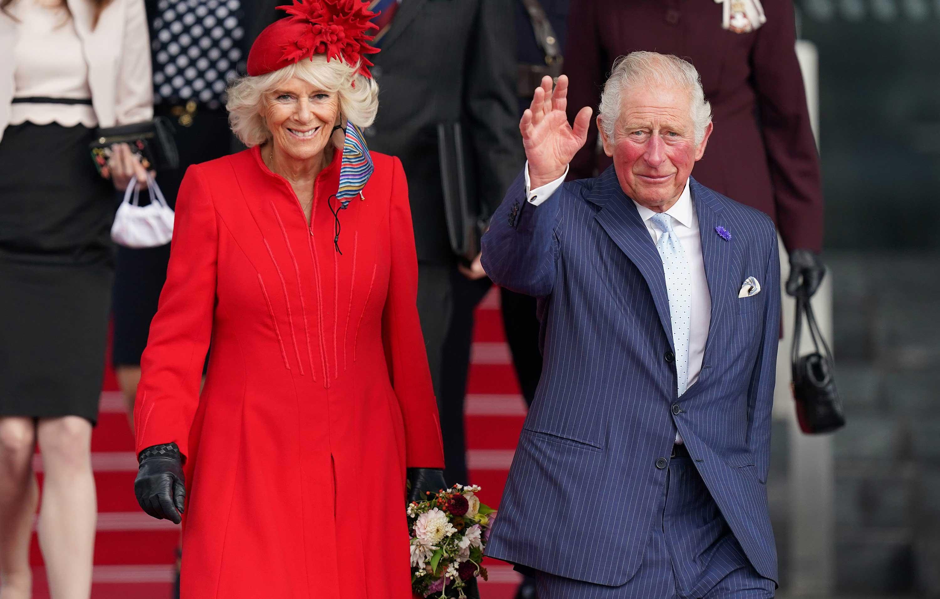 king charles distraught over prince harry dragging camilla