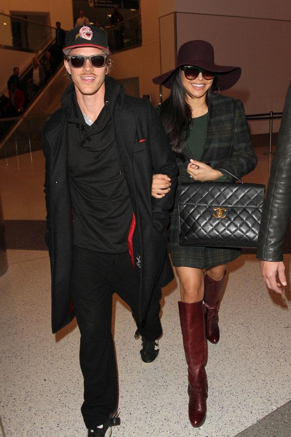 Ryan dorsey rubs naya rivera baby bump 05