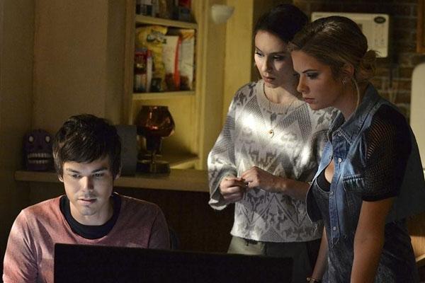 TYLER BLACKBURN, TROIAN BELLISARIO, ASHLEY BENSON