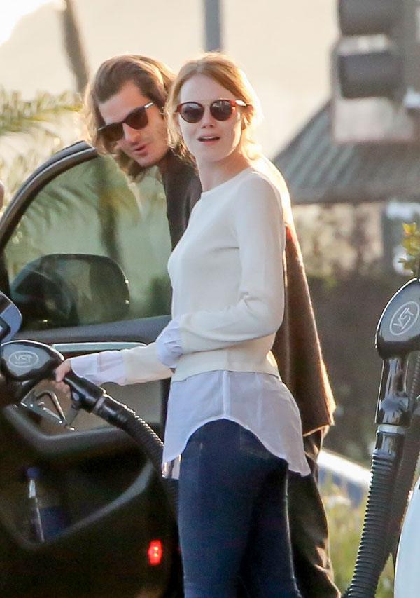 Emma stone andrew garfield engagement rumors