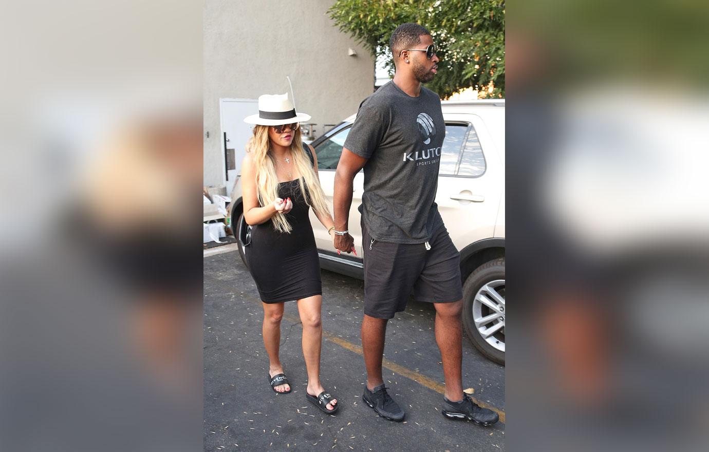 khloe kardashian pregnant raising child without tristan thompson 02