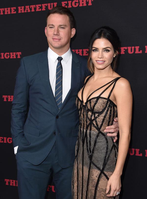 Channing tatum checks out jenna dewan 01