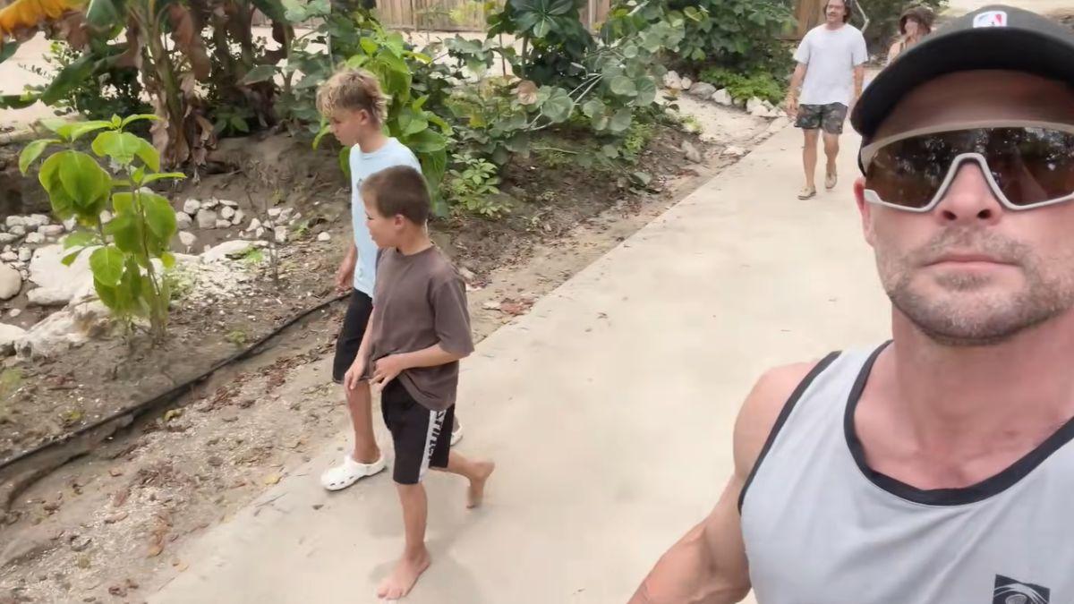 Image of Chris Hemsworth and Elsa Pataky spent their Costa Rica vacation enjoying cliff diving, surfing and other outdoor adventures with their children.
