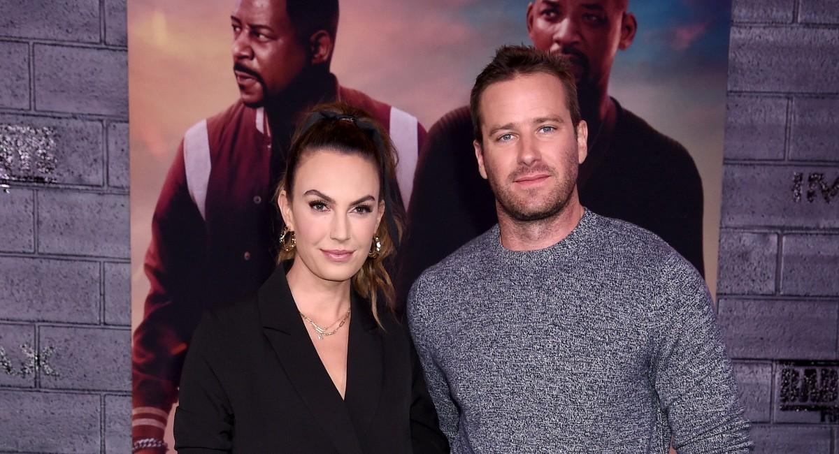 Armie Hammer S Estranged Wife Elizabeth Chambers Is In Shock Over Scandal Says Source Details