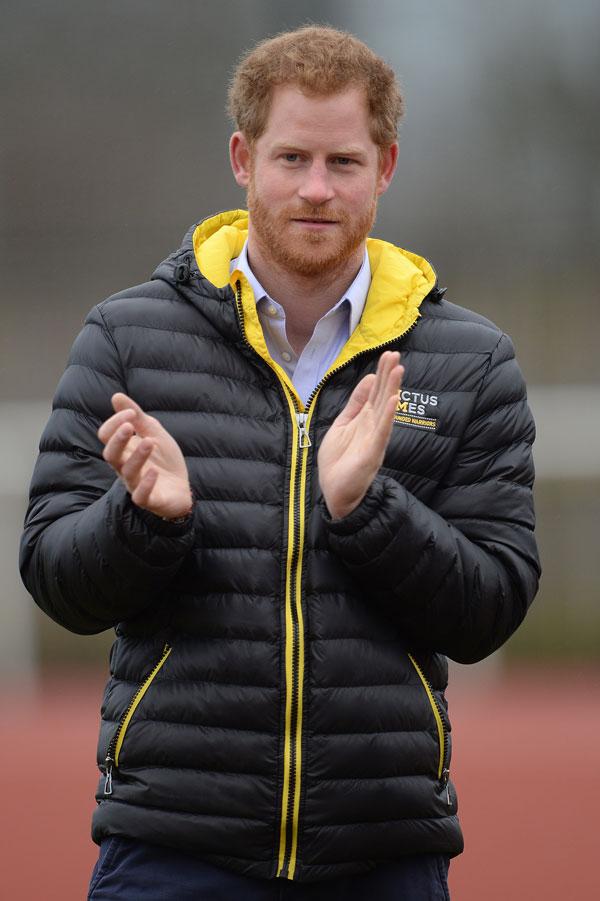 prince harry attends the invictus games