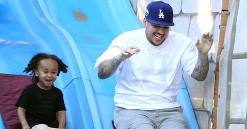 EXCLUSIVE: ***PREMIUM EXCLUSIVE RATES APPLY*** Rob Kardashian enjoys a day at Legoland with girlfriend Blac Chyna and rides a slide with her son King Cairo in LA