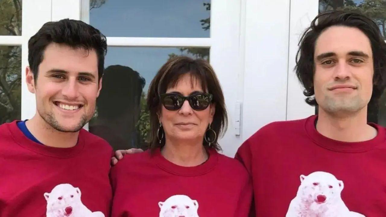 image of rob reiner family 