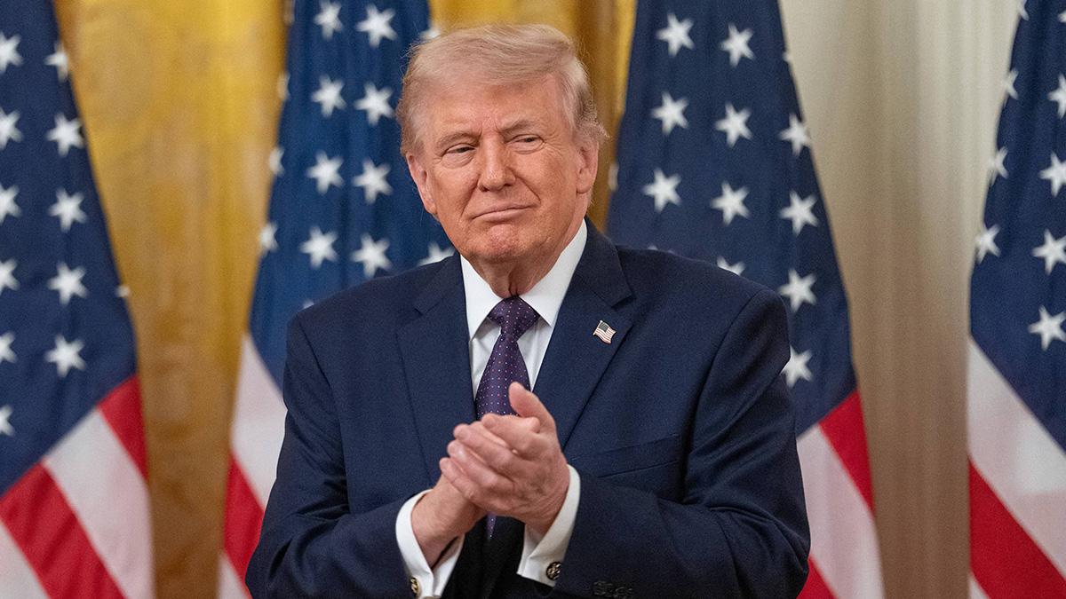Photo of Donald Trump had an affair with Marla Maples while he was still married to Ivana Trump.