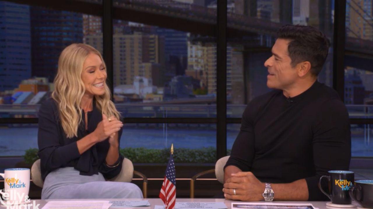 Image of Kelly Ripa revealed she no longer does crunches to protect her neck.