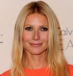 2010__11__okmagazine_gwyneth paltrow 144×150.jpg