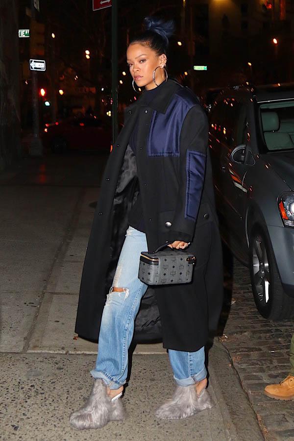 Rihanna heads out for a late night tattoo at Bang Bang before flying out of NYC for the Thanksgiving holiday