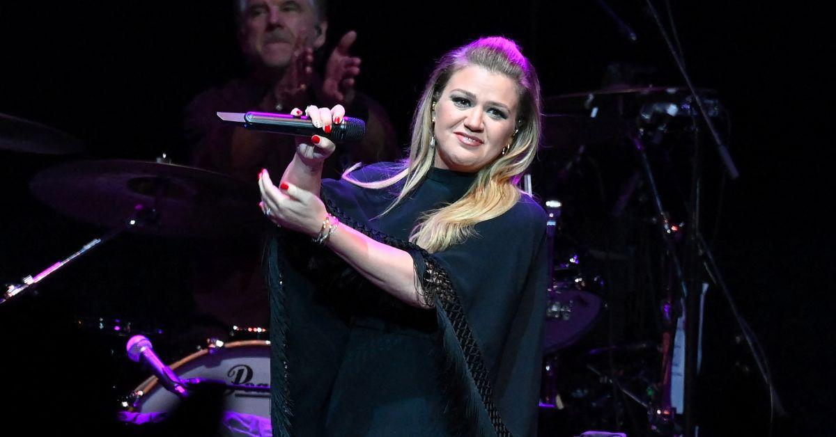 kelly clarkson exit rumors singer leaving her own talk show