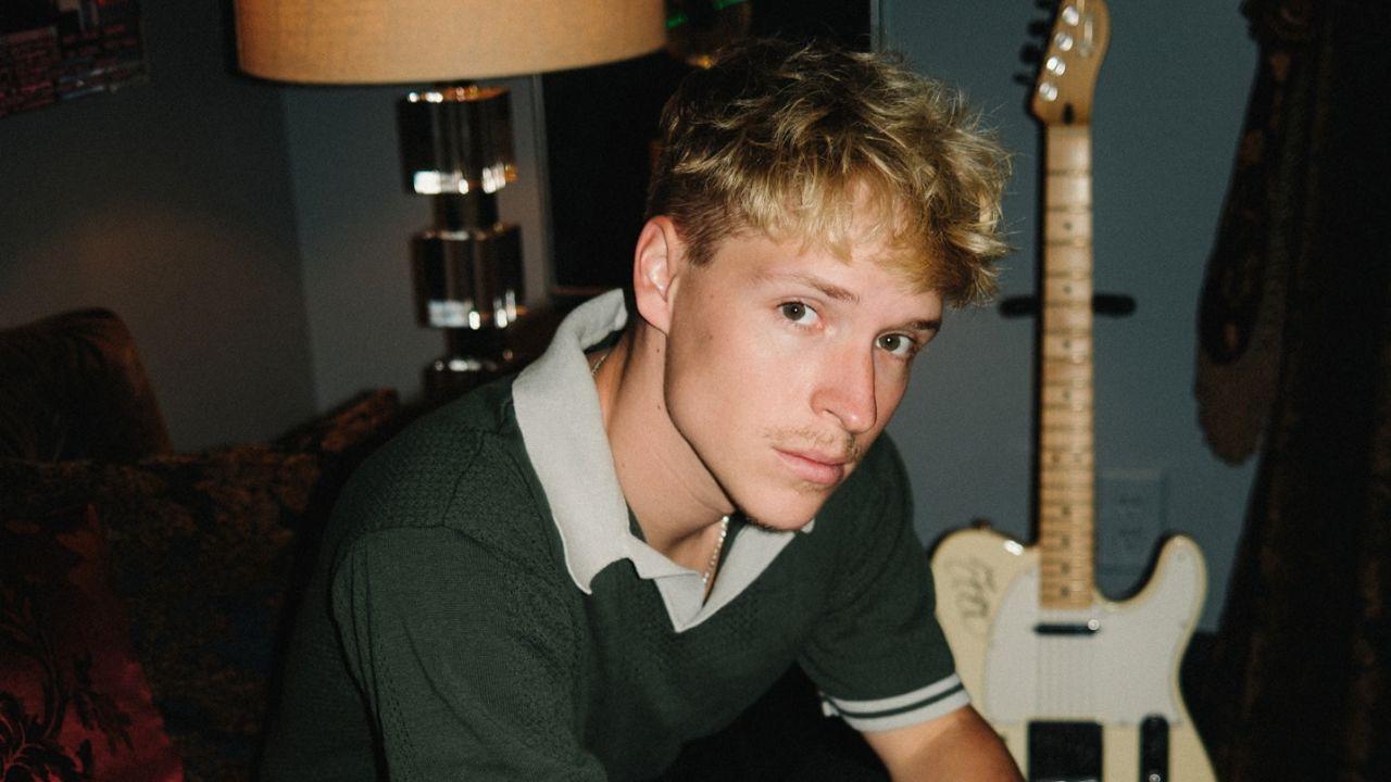 pic of Baylee Littrell.
