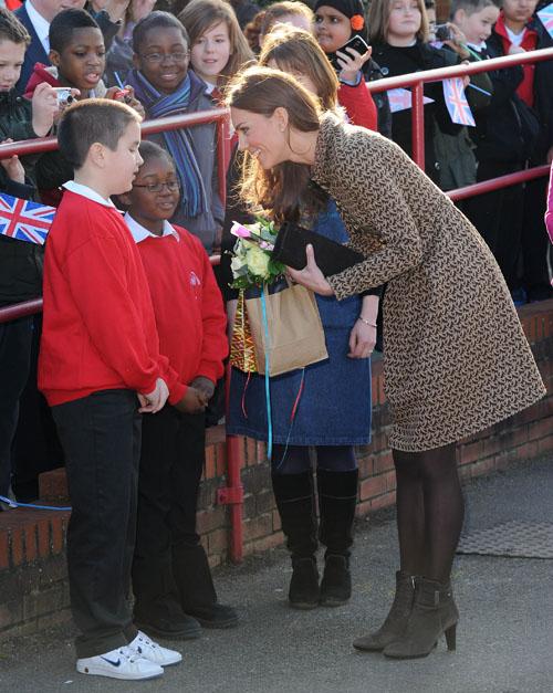 Kate middleton feb21 031_ _1.jpg