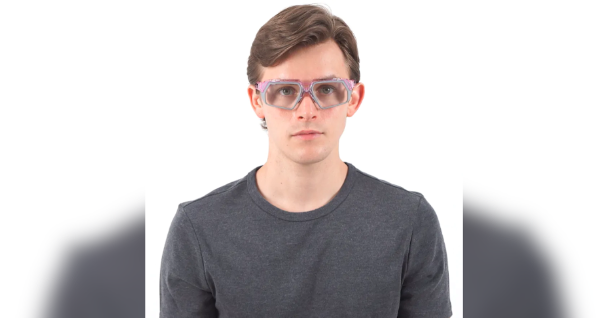 why gen z in canada prefers buying prescription eyewear online