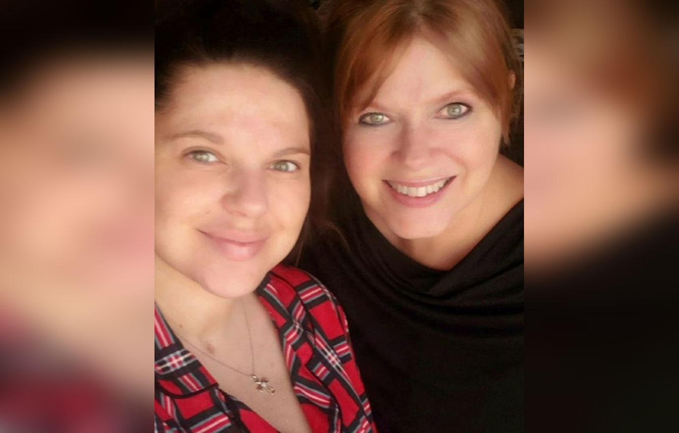 Amy Duggar Returning To Work